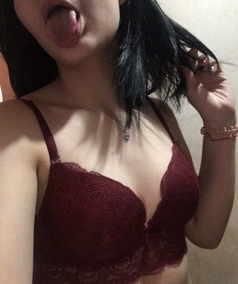 Жанна, 22 года, 2 размер груди